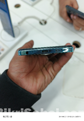 Infinix Hot 40i
